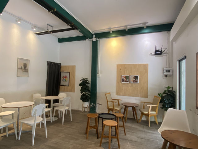 Aleaf cafe สายบุรี