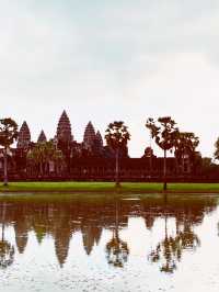 🌅 Angkor Wat Sunrise: When Ancient Stones Catch Fire with Dawn's First Light! 🏛️