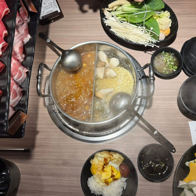 🥘 Meat More Hotpot – หม้อไฟเนื้อสุดคุ้ม!