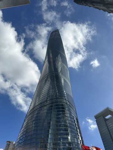 Cloudy City Magic⛅ Cloudy City Magic⛅