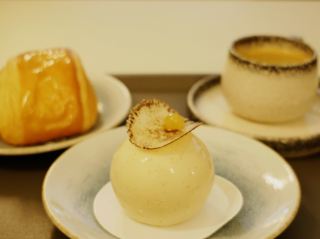 【투르 추천 카페】 조용한 주택가에있는 모던 카페