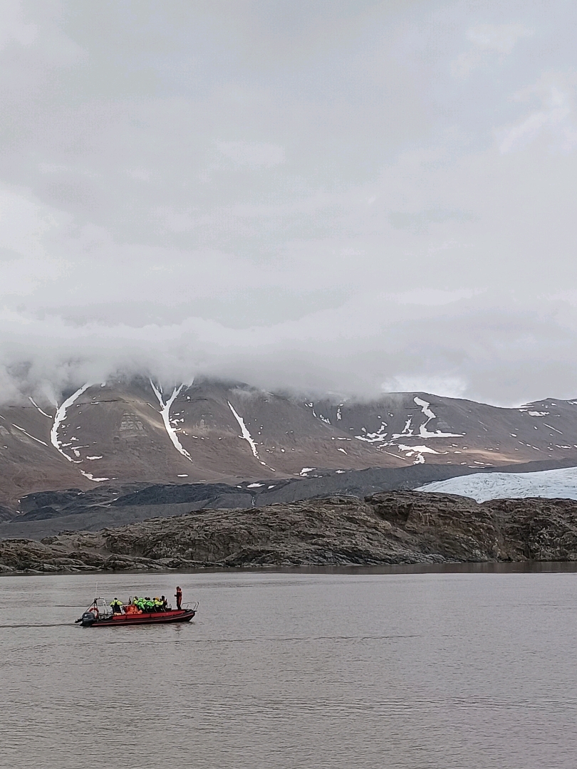 This Isn't Scandinavia, This is the Arctic! A Boat Tour in Svalbard.