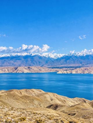 🏔️🇰🇬 Kyrgyzstan – A Land of Endless Mountains and Untouched Beauty 🇰🇬🏔️