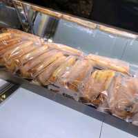 여행가는달 몽골 울란바토르의 오래된 빵집 Jur Ur House & Bakery