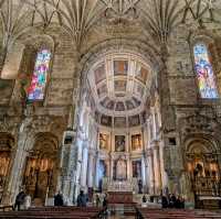 Discover the Majestic Jerónimos Cathedral in Lisbon! 🌟