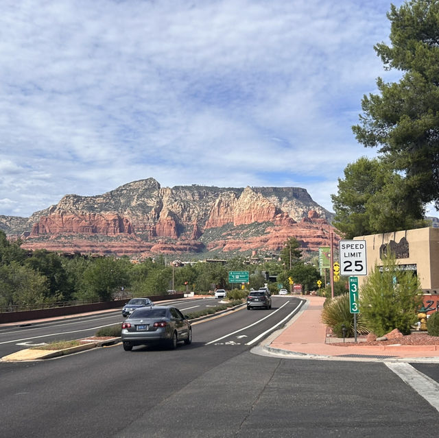 Sedona: the dividing line of Arizona
