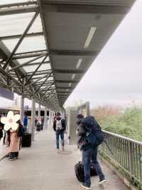 뒤셀도르프 공항 역에서 내리면