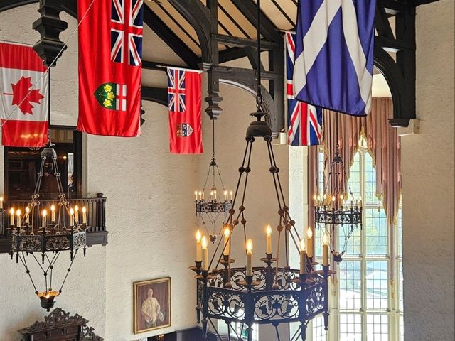 Toronto in 3 Days: From Urban Vibes to Island Sunsets and Historic Castles