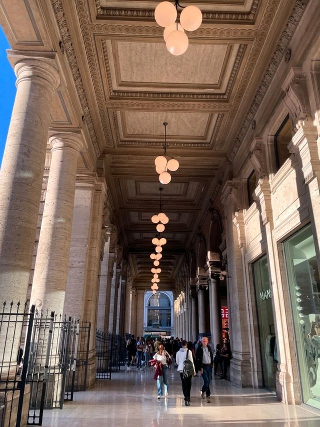 🏛️ Galleria Alberto Sordi (Formerly Galleria Colonna) – Rome’s Belle Époque Gem
