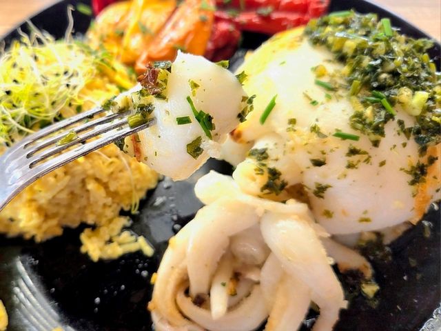 Le Cers: Sun, Sea & Seriously Great Flavours on Plage des Chalets