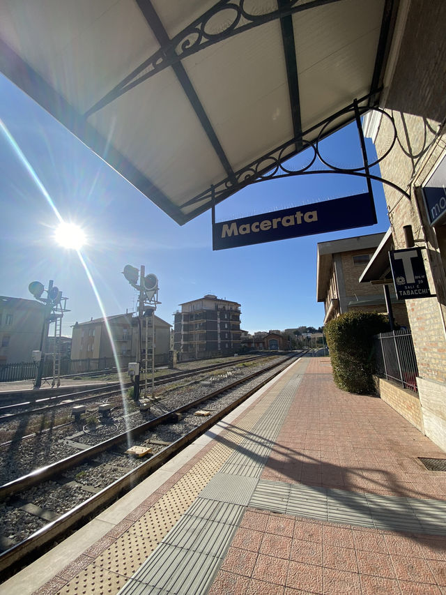 Exploring Macerata: Opera, Hilltop Views and Marche Heritage 