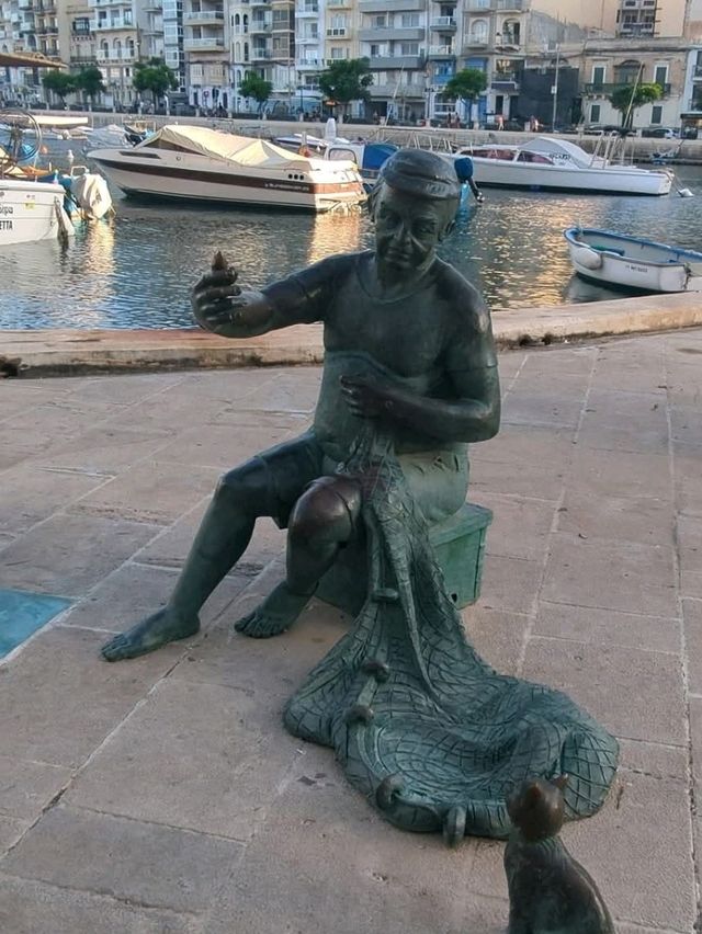 ✨ A Day in St. Julian's, Malta: Vibrant Vibes & Mediterranean Magic! ✨🌊