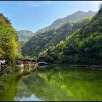 Three Gorges Waterfall 😱