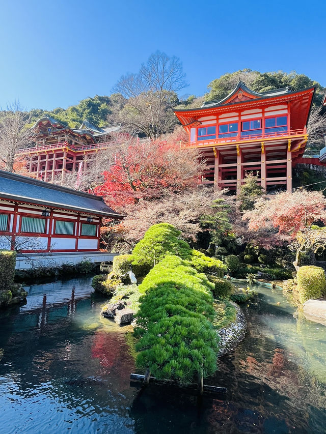 日本三大稻荷神社之一