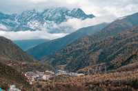 半山彩林半山雪，一起去西岭賞個秋