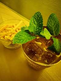 魔都微醺地圖｜SUP'S cocktail whisky酒吧