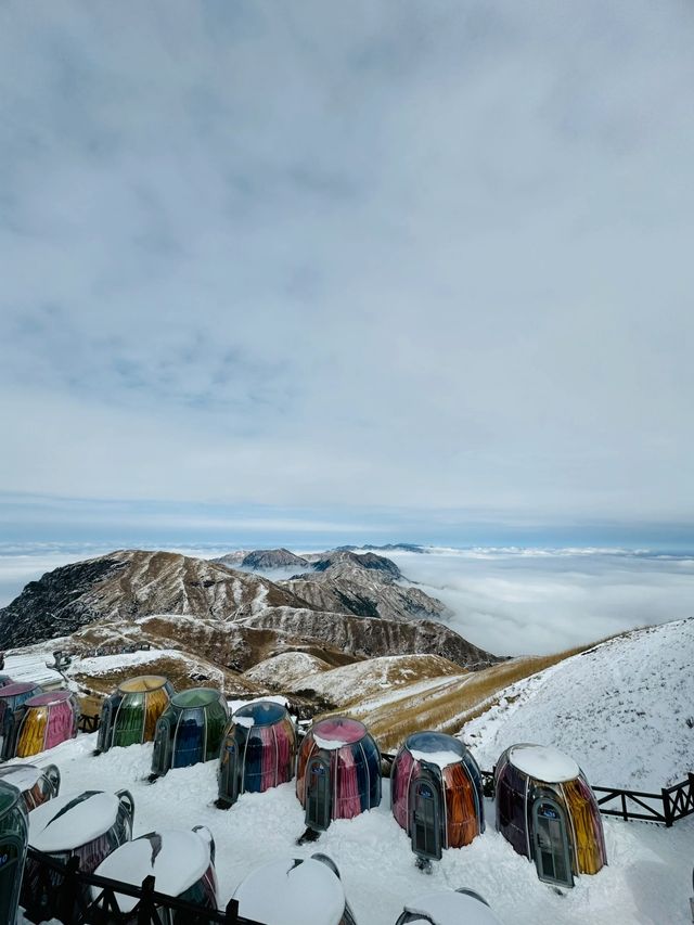 還上什麼班，直接去看武功山的雪景啊