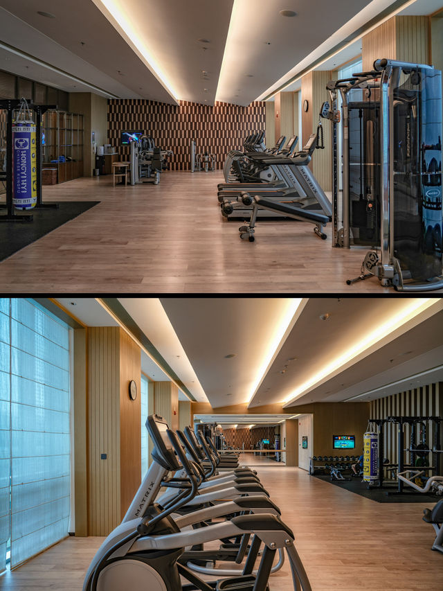 Falling in love with Xi'an, this 🏨 refreshing Chinese-style business travel space hotel.
