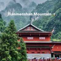 Tianmenshan Mountain 