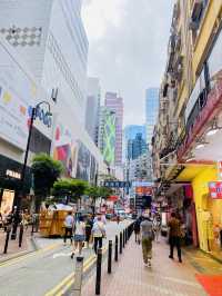 Discover Causeway Bay in Hong Kong 🇭🇰 