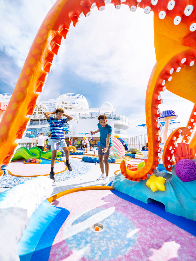 🌊Bring your children on an unforgettable sea voyage!