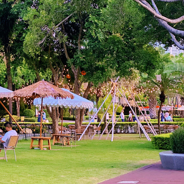 【海灣公園】看日落，看海潮，逛公園，逛市集
