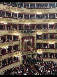 Watch ballet at Scala theater Milan 