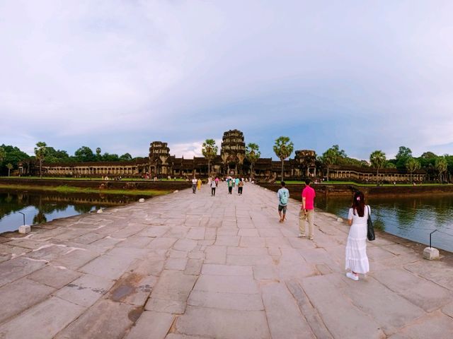Amazing Angkor Wat: A Symbol of Cambodia