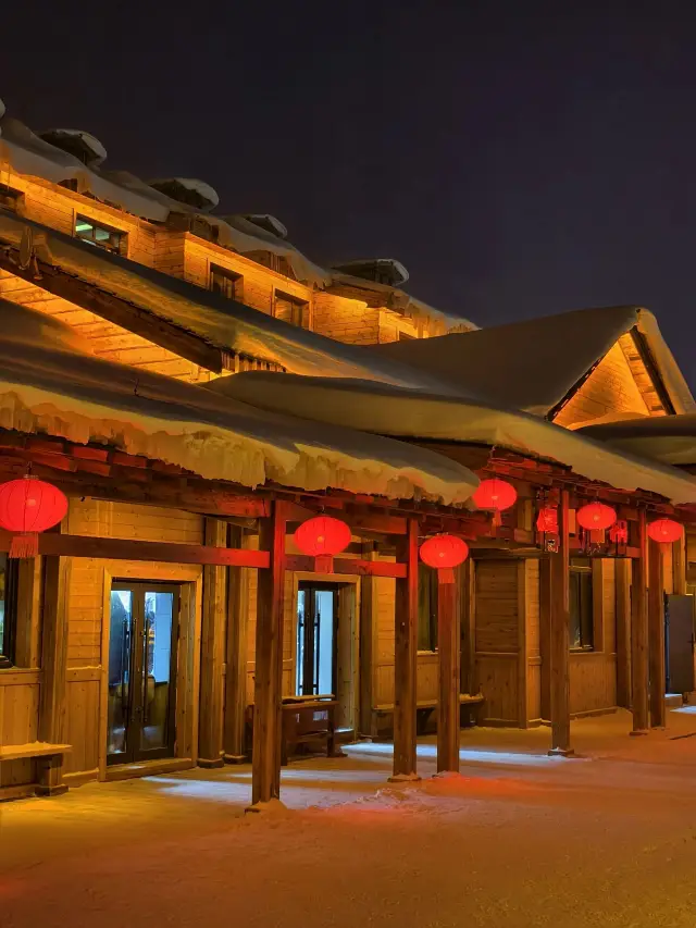Harbin-Snow Town skiing is amazing, I wish I had come earlier!