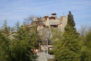 “Houses upon houses, courtyards within courtyards, caves hidden within caves”