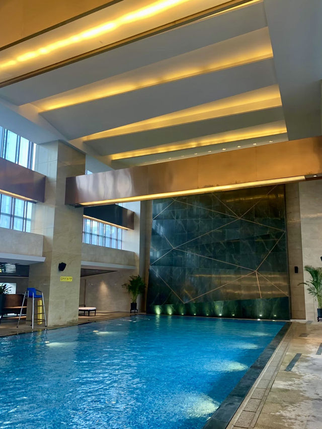 雲端之境，靜水藏奢｜深圳四季酒店