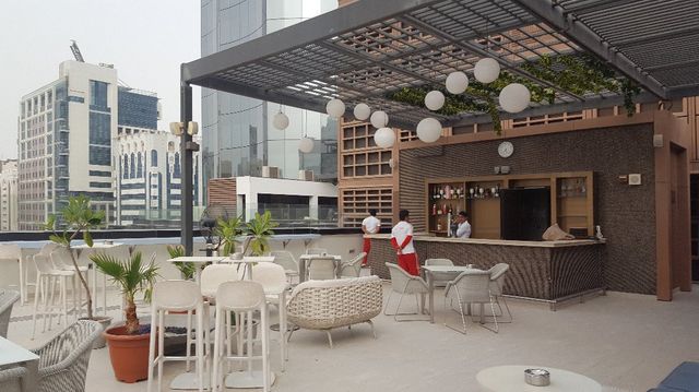阿布扎比萬怡酒店 | 探索城市便利與舒適
