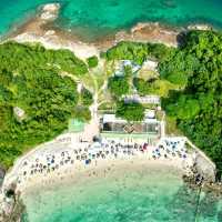 🏝️【西貢半月灣｜香港隱藏版玻璃海！果凍色海水靚到唔捨得走】