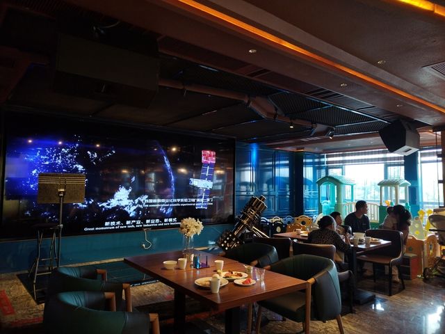 細節拉滿！長沙國金中心這家酒店，江景絕美/遛娃省心/早餐嗦粉