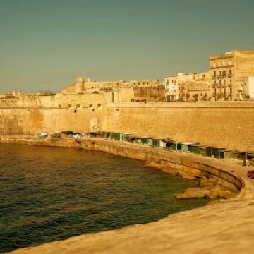 馬爾他：地中海歷史與隱秘海灣的魔力 