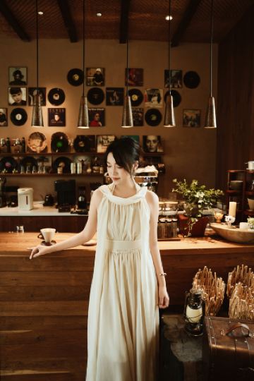 カルストの山水の間で、日々を詩のように過ごす