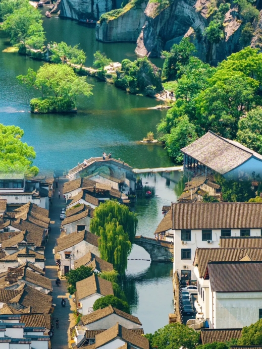 新定 東湖全集/東湖先生之半面 西湖市場第一愛店～88麵店連續撲空三個餐期（太晚去收攤了），今天早早