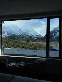 庫克山提前一年才能預約的百年雪山酒店