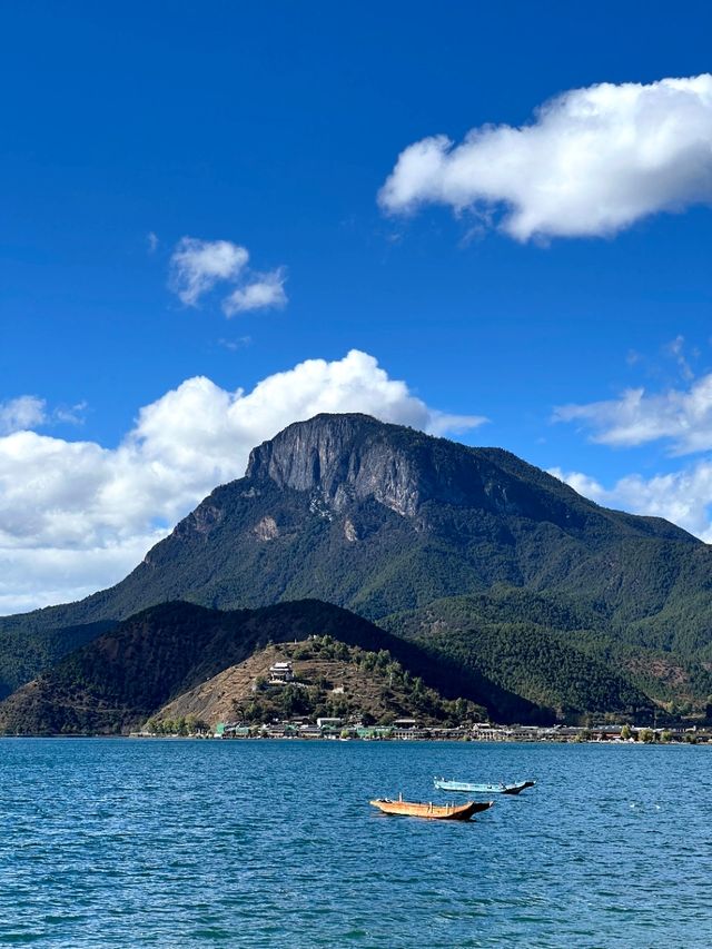 瀘沽湖晨霧圖如此美景我願來一萬次