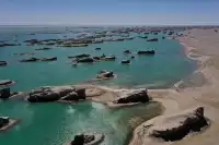 烏素特水上雅丹