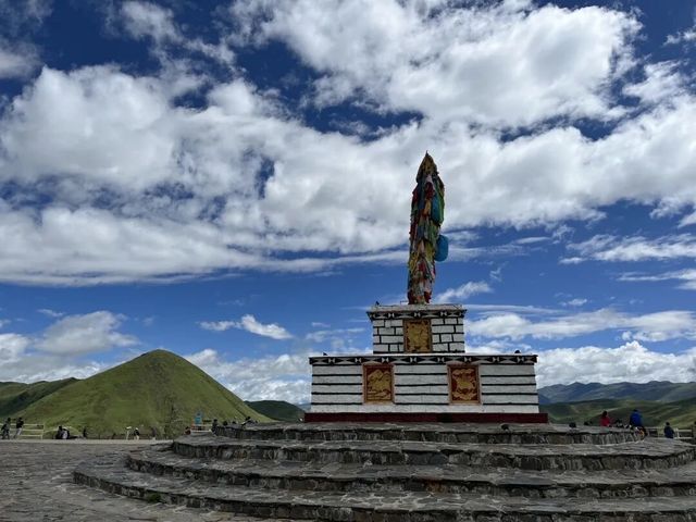 歡迎來塔公草原遊玩