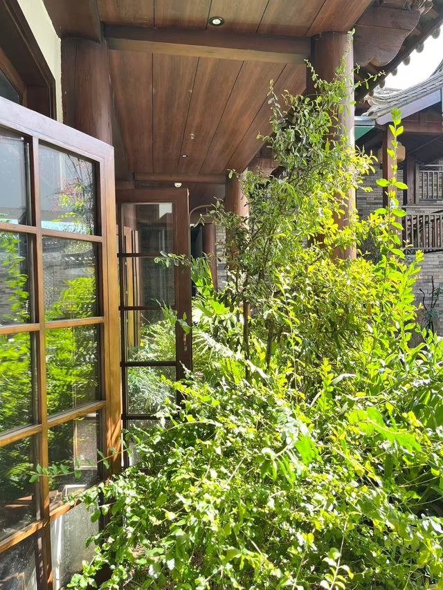 在麗江束河的侘寂時光棲野漫隅設計師美宿