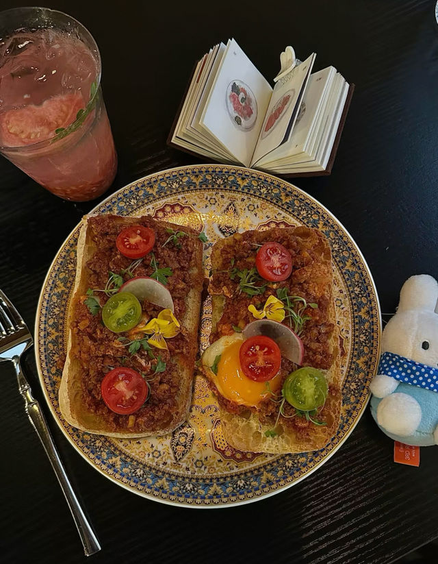 不在國外！金華古樓裡的浪漫西餐廳美到失語