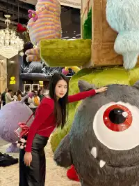 西安首顆聖誕樹,姊妹們高新中大集合!