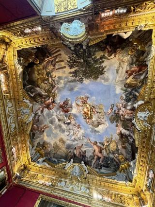 シャンティイ城｜フランスの黄金時代に、古典的な夢と出会う