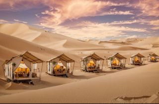 Dunhuang Xingyelu Desert Luxury Campsite | Making your home under the Milky Way at Mingsha Mountain