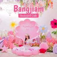 Bangjiam Backyard Cafe 