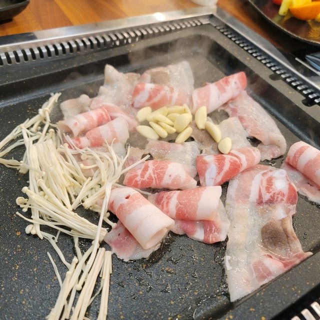 대전의 인기 대패삼겹살 맛집 제이포크 명품대패 