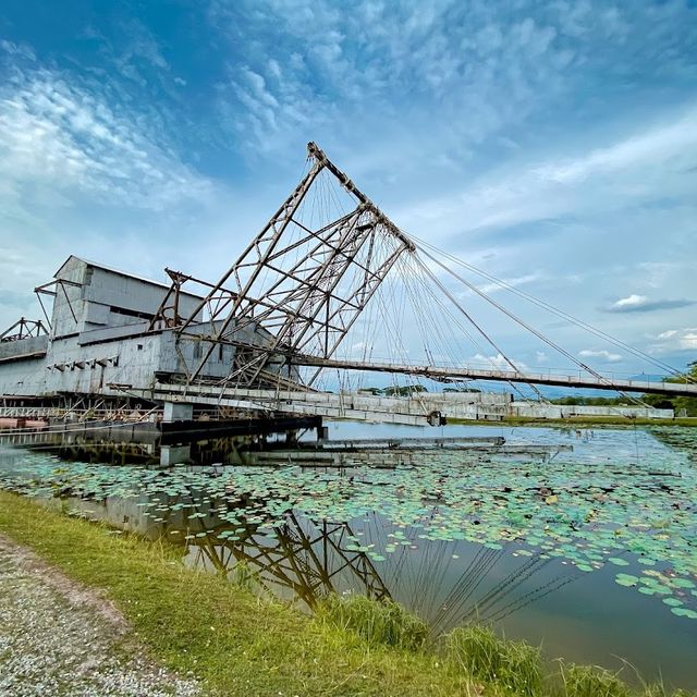 Tanjung Tualang Tin Dredge No. 5
