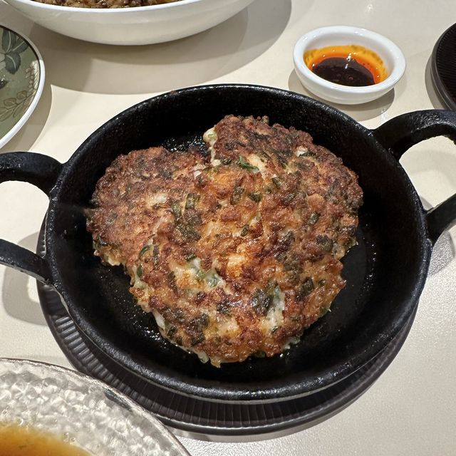 ソウルのディータワーで中華食べる。